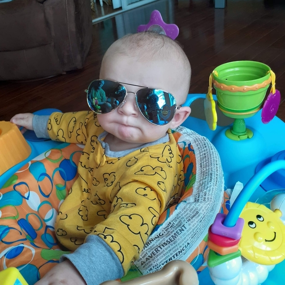 Meet your Posher, Teresa - Picture 2 of 5